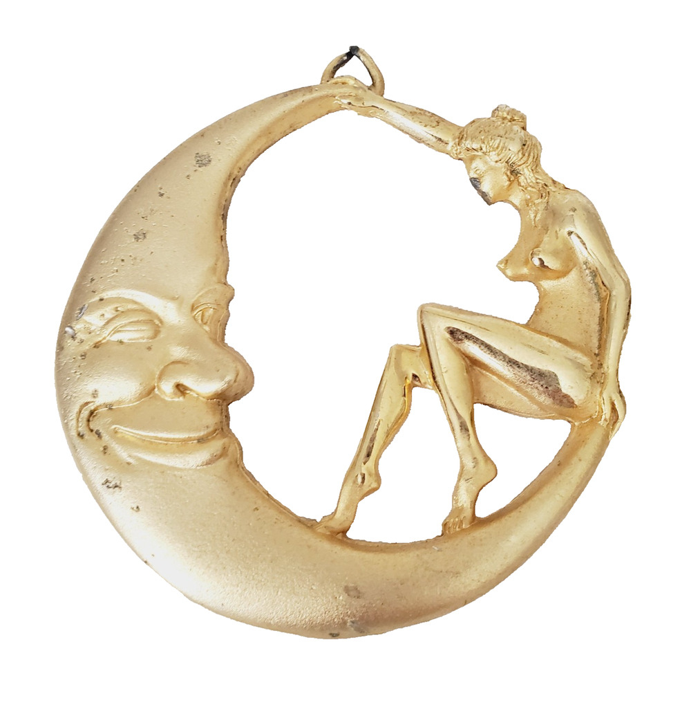 1979 Bergamot Gold Brass Works Crescent Moon & Nude Woman Pendant Belt USA RARE